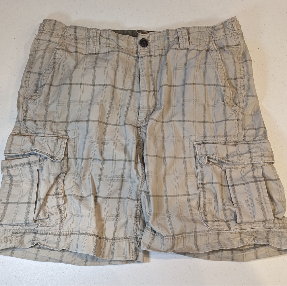 Redhead Men's Size 36 plaid cargo shorts